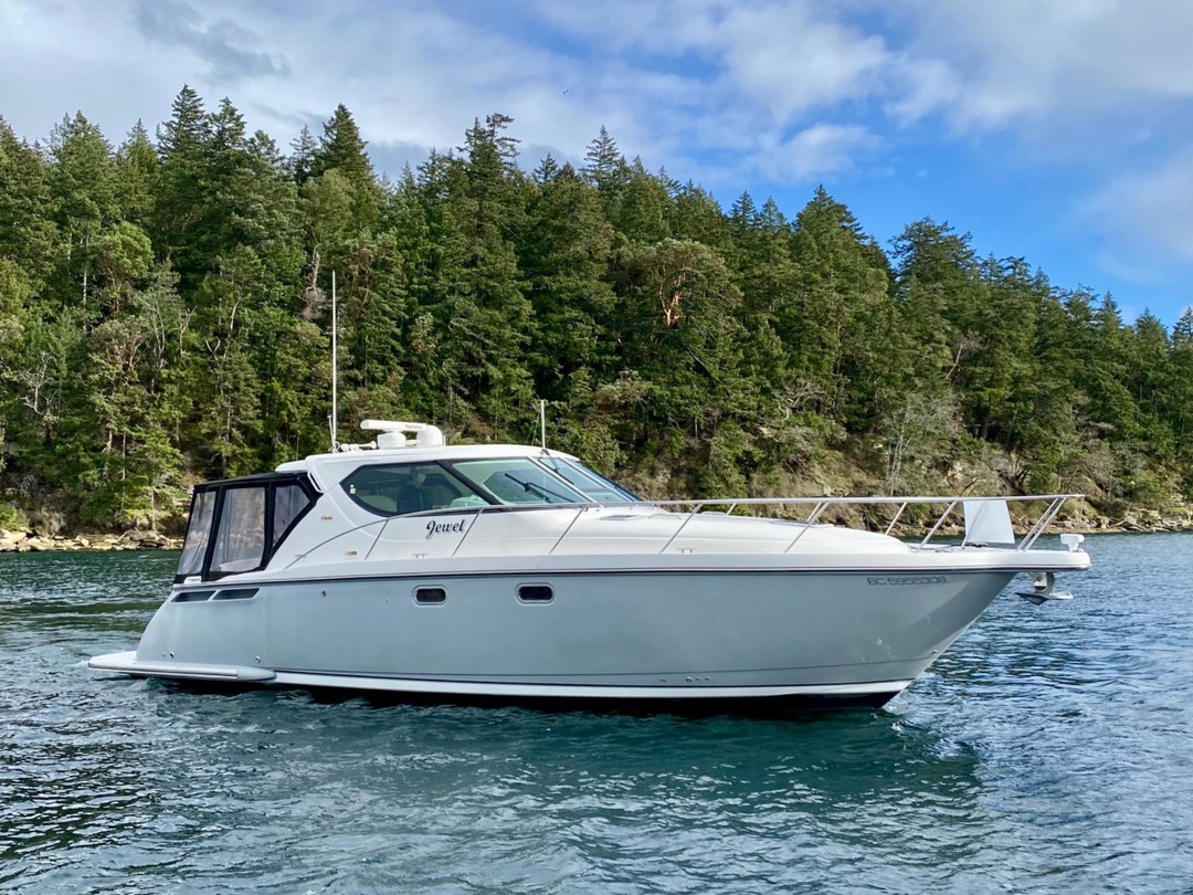 Powerboats - Charles David Yachts